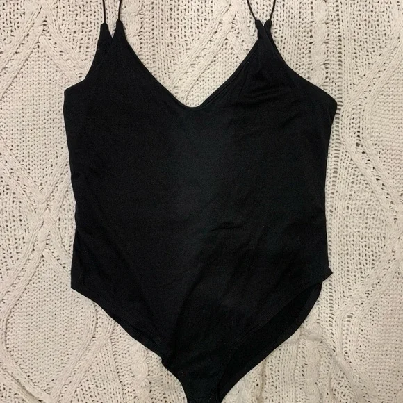 Bodysuits - Picture 5 of 9